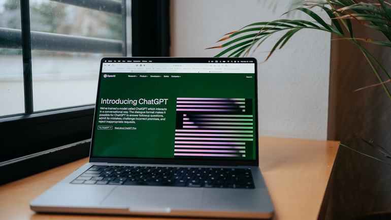 Ο ΠΟΥ προειδοποιεί: Η χρήση της τεχνητής νοημοσύνης μπορεί να προκαλέσει κινδύνους στην υγεία