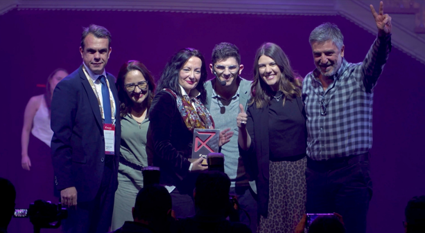  H ομάδα της Αθήνας με το πρώτο βραβείο!