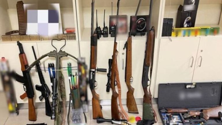 Μαγνησία: Κρατούμενος ο 52χρονος με το οπλοστάσιο στην Αγριά