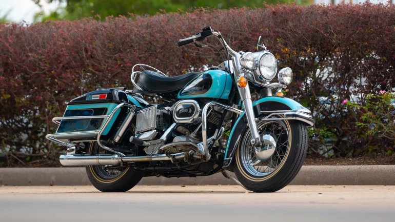 Σε δημοπρασία η τελευταία μοτοσυκλέτα του Elvis Presley!