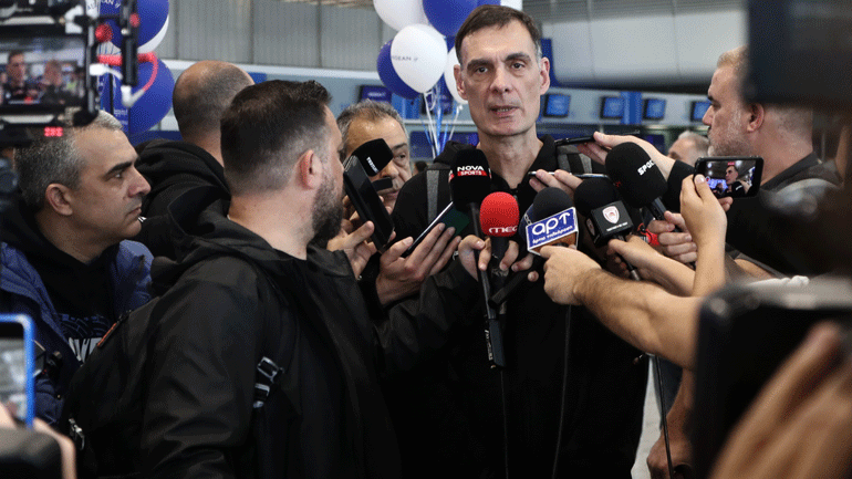 Μπαρτζώκας: «Αν είμαστε λίγο τυχεροί, μπορούμε να γυρίσουμε πίσω χαμογελώντας»