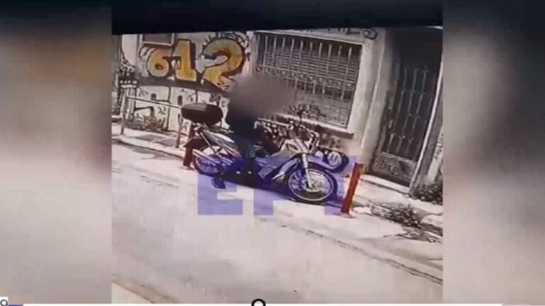 Χειροπέδες για 51η φορά σε κλέφτη ΙΧ και μηχανών