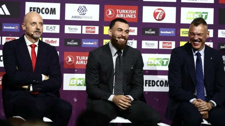 Ομπράντοβιτς: «Εμείς είμαστε το αουτσάιντερ στον ημιτελικό με τον Ολυμπιακό»