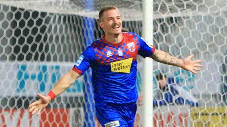 Βόλος: «Διαζύγιο» με πέντε παίκτες