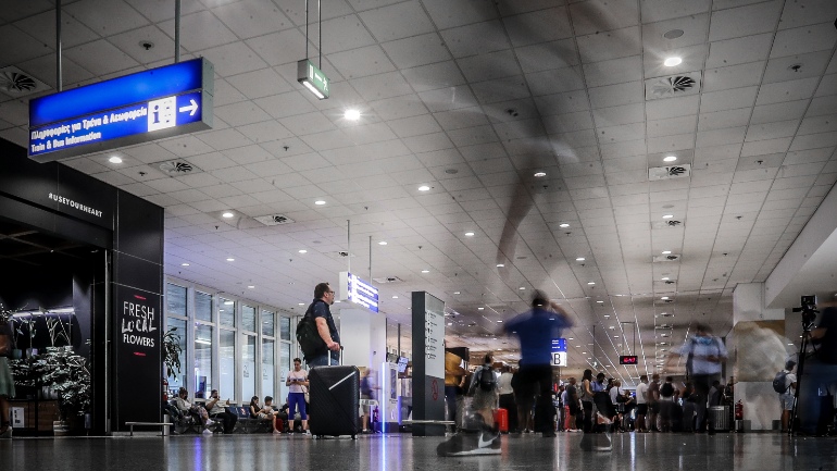 ΥΠΑ: Αυξήθηκε κατά 38,4% η επιβατική κίνηση στα αεροδρόμια το πρώτο τετράμηνο του 2023 σε σύγκριση με το 2022