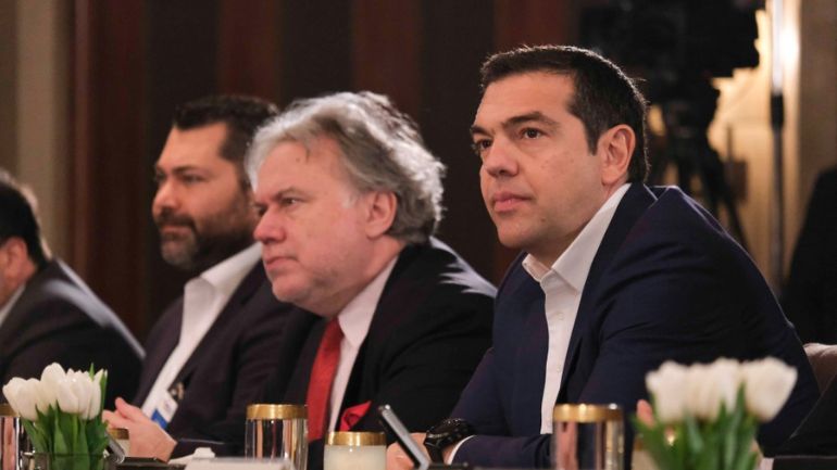 Το παραμύθι του  Κατρούγκαλου στον εξώστη του θεάτρου