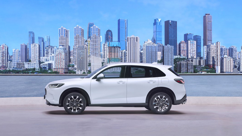 To νέο Honda ZR-V «γεφυρώνει» το κενό ανάμεσα στα HR-V και CR-V