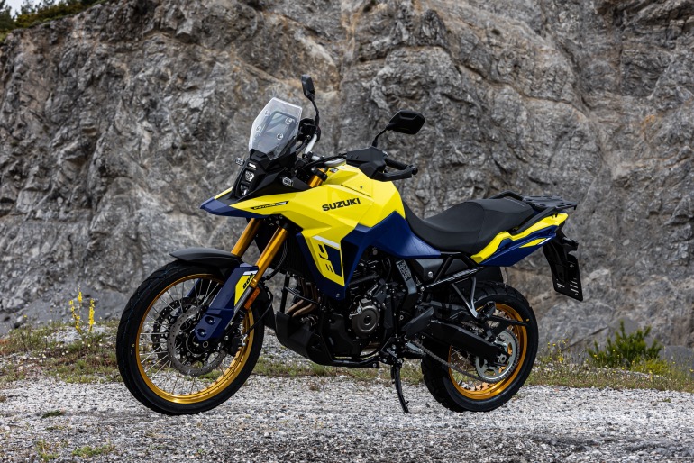 H V-Strom 800 DE φιλοδοξεί να πάρει σημαντικό μερίδιο αγοράς