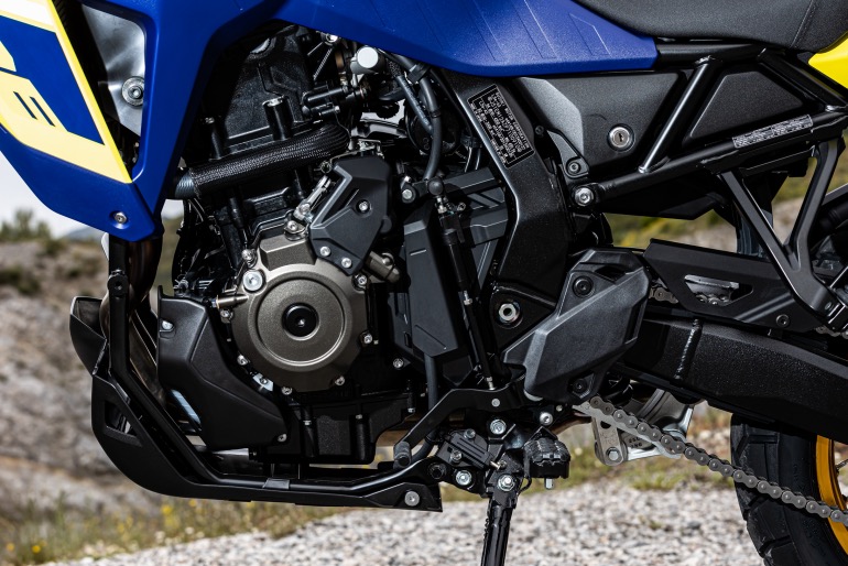 Ο νέος κινητήρας των 800 κ.εκ., είναι δικύλινδρος εν σειρά!