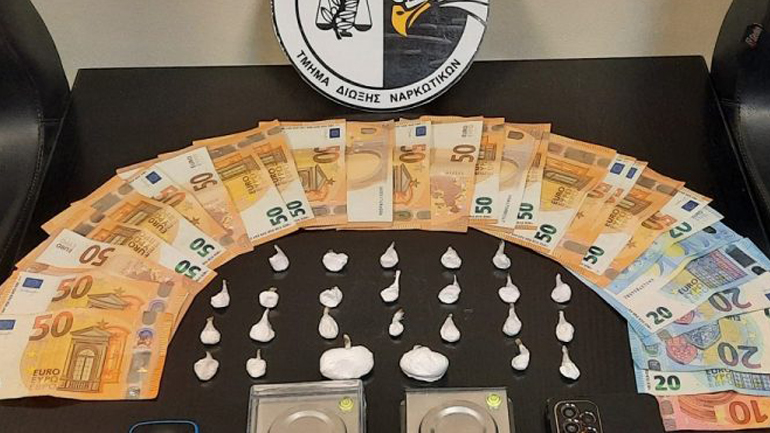 Ηράκλειο Κρήτης: 40χρονος διακινούσε κοκαΐνη – Τρεις συλλήψεις
