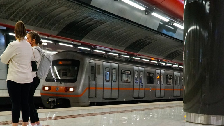 Πώς θα κινηθούν μετρό, ΗΣΑΠ, τραμ και λεωφορεία μέχρι την Δευτέρα