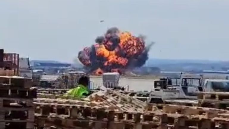 Συντριβή F-18 σε επίδειξη στην Σαραγόσα της Ισπανίας – Σώθηκε ο πιλότος