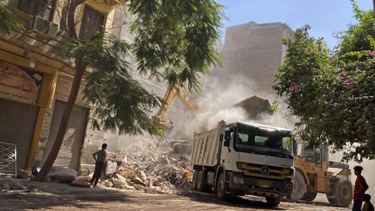 Τέσσερις νεκροί και 11 τραυματίες από κατάρρευση κτηρίου στην Αίγυπτο