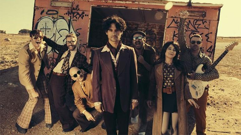 Μετά από 140.000 θεατές «Ο τυχαίος θάνατος ενός αναρχικού» βγαίνει σε περιοδεία σε όλη την Ελλάδα