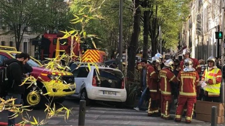 Γαλλία: Ένας άνδρας επιτέθηκε με μαχαίρι και τραυμάτισε δύο γυναίκες μέσα σε νοσοκομείο