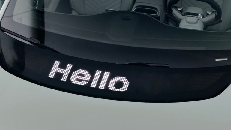 Τρεις κινεζικοί «κολοσσοί» ενώθηκαν και κατασκεύασαν αυτό το εντυπωσιακό ηλεκτρικό αυτοκίνητο