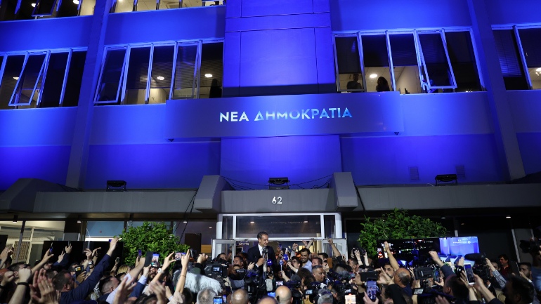 Η νίκη της Νέας Δημοκρατίας στα γερμανόφωνα ΜΜΕ Η νίκη της Νέας Δημοκρατίας στα γερμανόφωνα ΜΜΕ