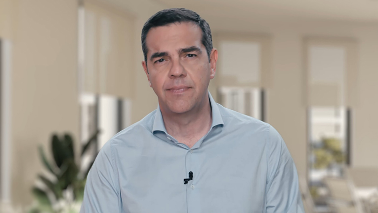 «Δεν εγκαταλείπω τη μάχη, αναλαμβάνω τις ευθύνες»