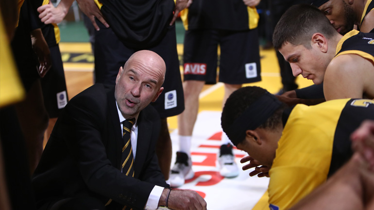 Μπάσκετ: Ανακοινώθηκε από τη Λιμόζ ο Καντζούρης!