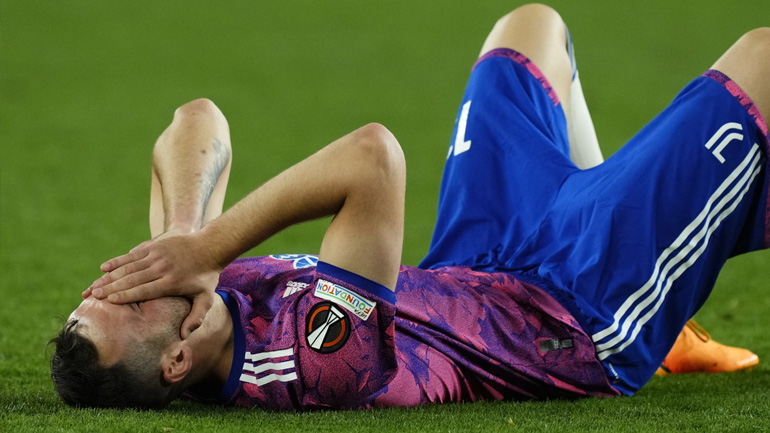 Σοκ για τη Γιουβέντους: Τιμωρήθηκε με αφαίρεση 10 βαθμών!