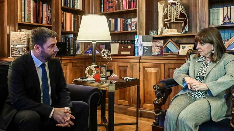 Επέστρεψε άμεσα την τελευταία διερευνητική εντολή ο Ανδρουλάκης