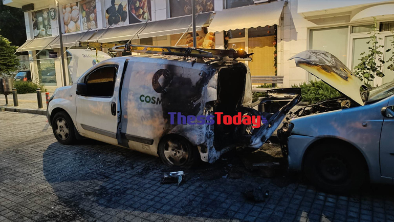 Θεσσαλονίκη: Εμπρησμός σε Ι.Χ. εταιρείας – Τυλίχθηκε στις φλόγες ακόμα ένα όχημα