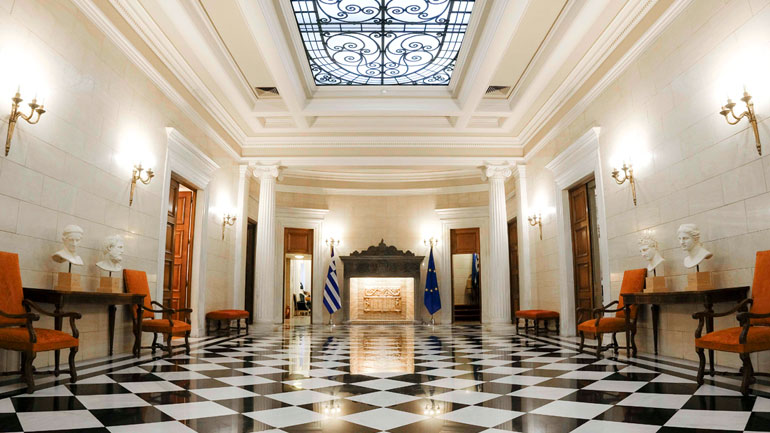 Η σύνθεση της υπηρεσιακής κυβέρνησης