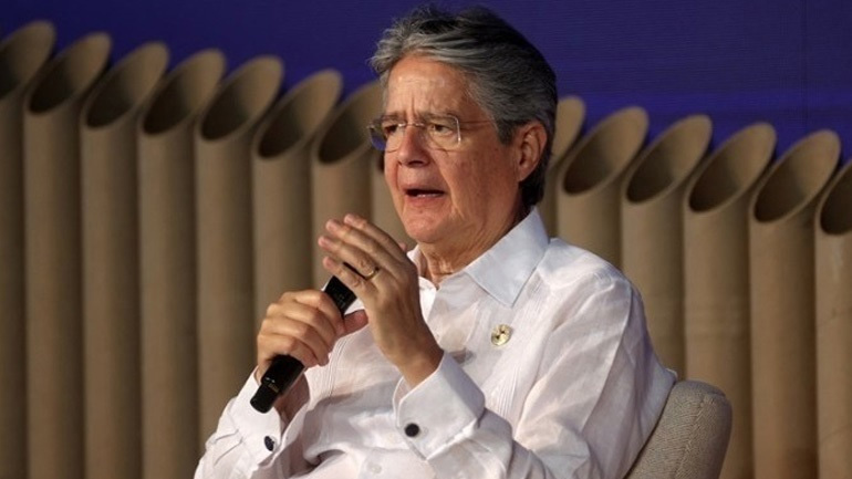 Ο πρόεδρος του Ισημερινού υποβλήθηκε σε «επιτυχή» χειρουργική επέμβαση σε νοσοκομείο των ΗΠΑ