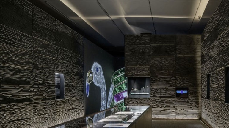 Cartier: H ιστορία του θρυλικού οίκου κοσμημάτων μέσα από ένα βιβλίο