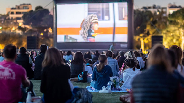 Park your Cinema: Υπαίθριες προβολές στο ξέφωτο του Κέντρου Πολιτισμού Ίδρυμα Σταύρος Νιάρχος