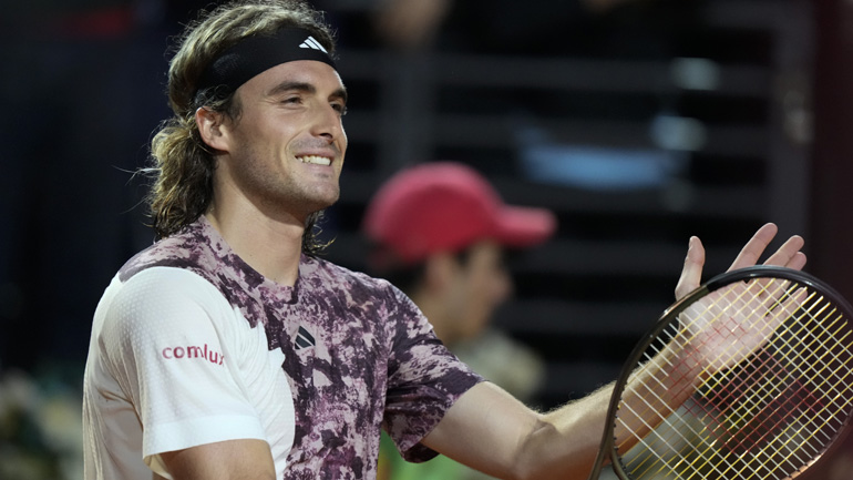 Δύσκολη νίκη-πρόκριση για τον Τσιτσιπά στην πρεμιέρα του Ρολάν Γκαρός, 3-1 σετ τον Βέσελι!