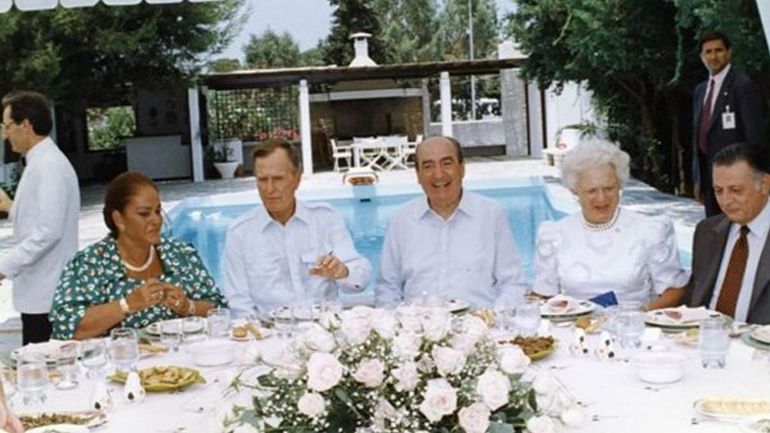 Κωνσταντίνος Μητσοτάκης ο φασουλάδας!