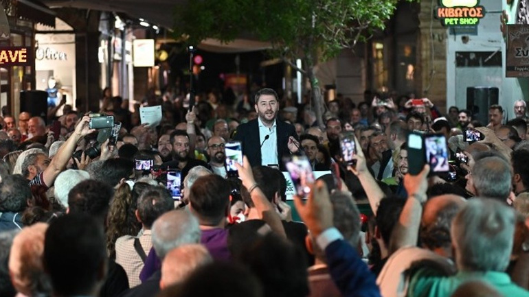 Ανδρουλάκης: Φορολογική δικαιοσύνη προς όφελος της μεσαίας τάξης και των πιο αδύναμων Ανδρουλάκης: Φορολογική δικαιοσύνη προς όφελος της μεσαίας τάξης και των πιο αδύναμων