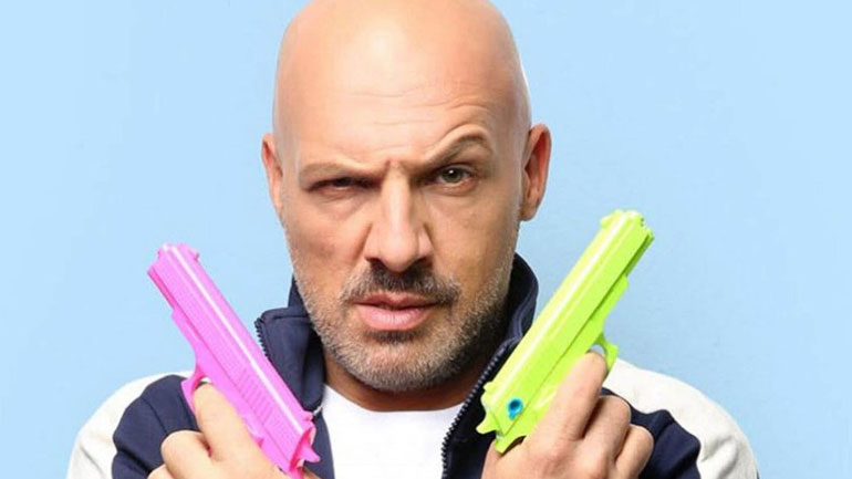 Στο νοσοκομείο ο Νίκος Μουτσινάς – Δεν θα βγει στον αέρα η εκπομπή του