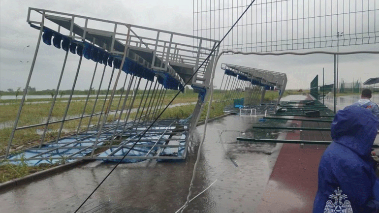 Ρωσία: Ένας νεκρός και 26 τραυματίες απ’ την κατάρρευση κερκίδας σε γήπεδο στο Ροστόφ