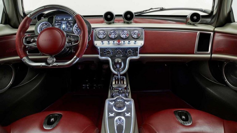 Ο λόγος που ενώ η Pagani κατασκεύαζε EV hypercar, τελικά έριξε (προσωρινό;) άκυρο στην ηλεκτροκίνηση