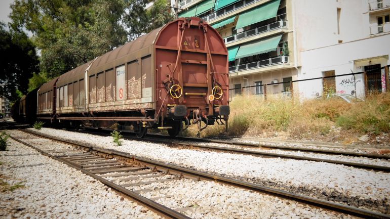 Θεσσαλονίκη: Έκρυβαν ναρκωτικά σε εγκαταλειμμένο βαγόνι τρένου – Δύο συλλήψεις