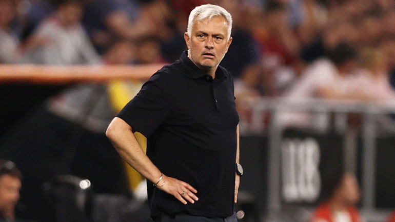 UEFA: Ξεκίνησε έρευνα για Μουρίνιο, Ρόμα και Σεβίλλη