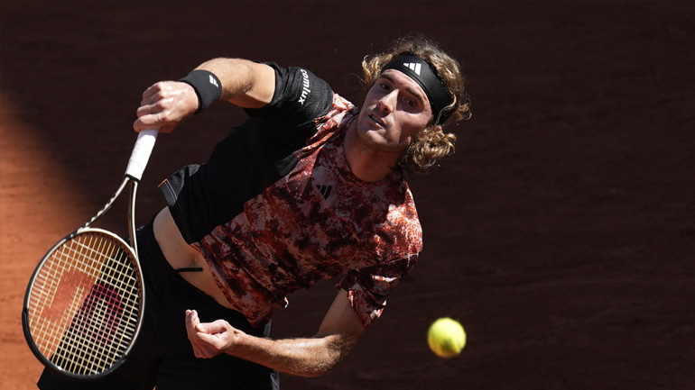 Ρολάν Γκαρός: Έτοιμος για τη μάχη του με τον Σβάρτσμαν ο Τσιτσιπάς