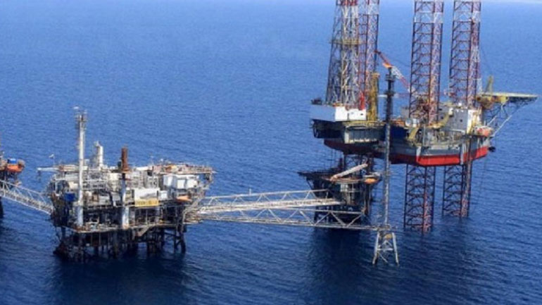 Στα 76 δολάρια το βαρέλι ανέβηκε το πετρέλαιο