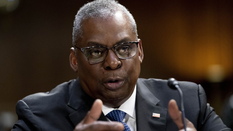 Ο υπουργός Άμυνας των ΗΠΑ επικρίνει την Κίνα για την απροθυμία της να εμπλακεί σε διάλογο για τη διαχείριση κρίσεων