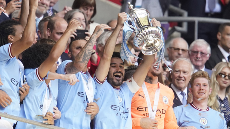 Αγγλία: Πανηγύρισε το νταμπλ και κράτησε ζωντανό το όνειρο του τρεμπλ η Σίτι, νίκησε 2-1 τη Γιουνάιτεντ στον τελικό Κυπέλλου!