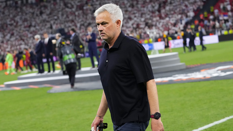 Fotospor: «Φενέρμπαχτσε και Ολυμπιακός θέλουν τον Μουρίνιο» Fotospor: «Φενέρμπαχτσε και Ολυμπιακός θέλουν τον Μουρίνιο»