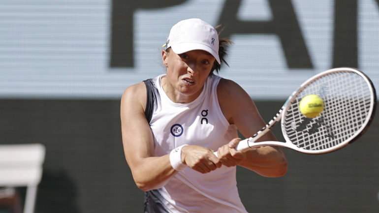 Ρολάν Γκαρός: Πρόκριση στις «16» με «double bagel» για την… ασταμάτητη Σφιόντεκ!