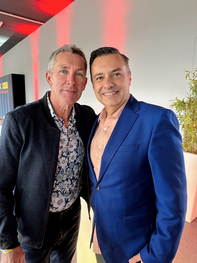 Ο απεσταλμένος μας Δημήτρης Διατσίδης με τον Θρύλο Τρόι Μπέιλις