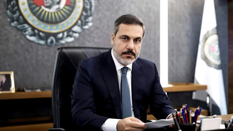 Ο αρχιπράκτορας του Ερντογάν αφεντικό στο Υπουργείο Εξωτερικών