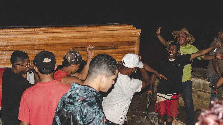 Δώδεκα νεκροί στη Βενεζουέλα από κατάρρευση χρυσωρυχείου λόγω πλημμύρας