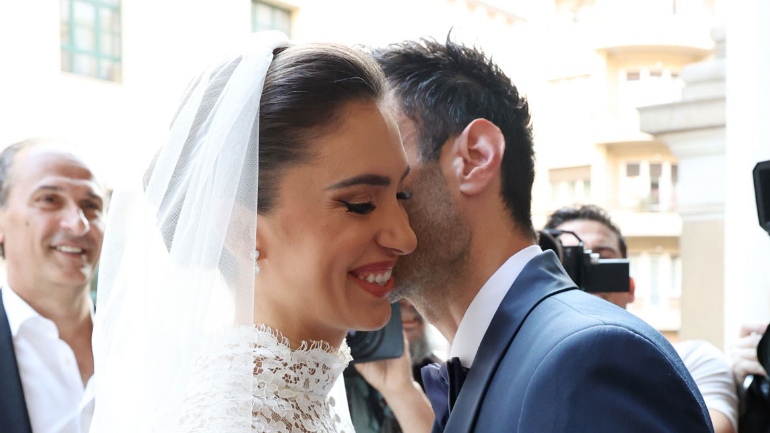 Η Άννα Πρέλεβιτς αποκάλυψε ότι έβαλε σκόρδο μέσα στο νυφικό της για να γλιτώσει «το κακό μάτι»