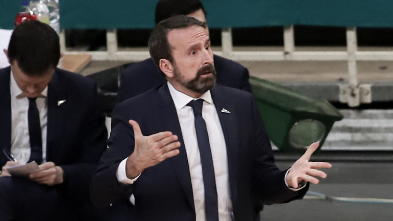 Μπάσκετ: Επιβεβαιώνει το ενδιαφέρον για τον Πλάθα η ΑΕΚ