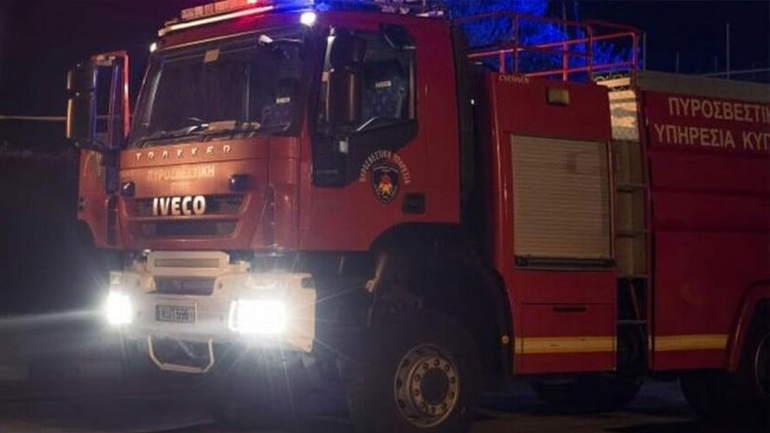 Αγρίνιο: Μεγάλη κινητοποίηση για απεγκλωβισμό δύο ατόμων στον Άγιο Χριστόφορο